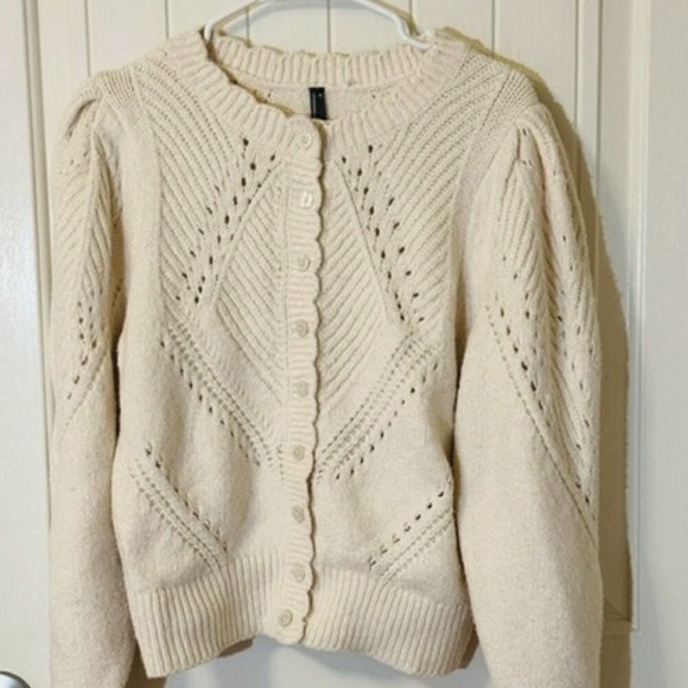 Anthropologie Pointelle Scalloped Cardigan Sweater M - Picture 4 of 10